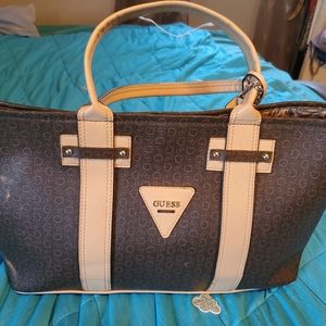 Guess Tote